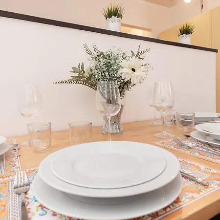 -2 Passi Dal Mare- Centro Storico *