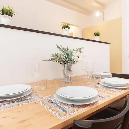 -2 Passi Dal Mare- Centro Storico