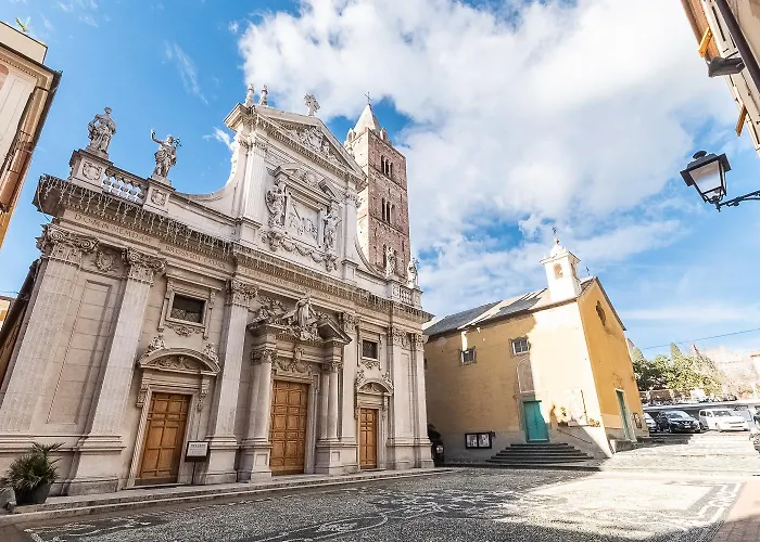 -2 Passi Dal Mare- Centro Storico *