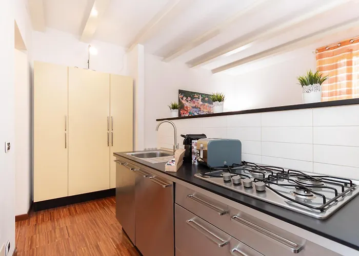 Apartment -2 Passi Dal Mare- Centro Storico