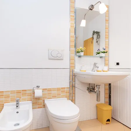 Apartman -2 Passi Dal Mare- Centro Storico *